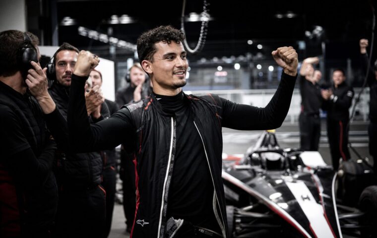 Pascal Wehrlein celebra su segundo campeonato mundial de Fórmula E en Londres